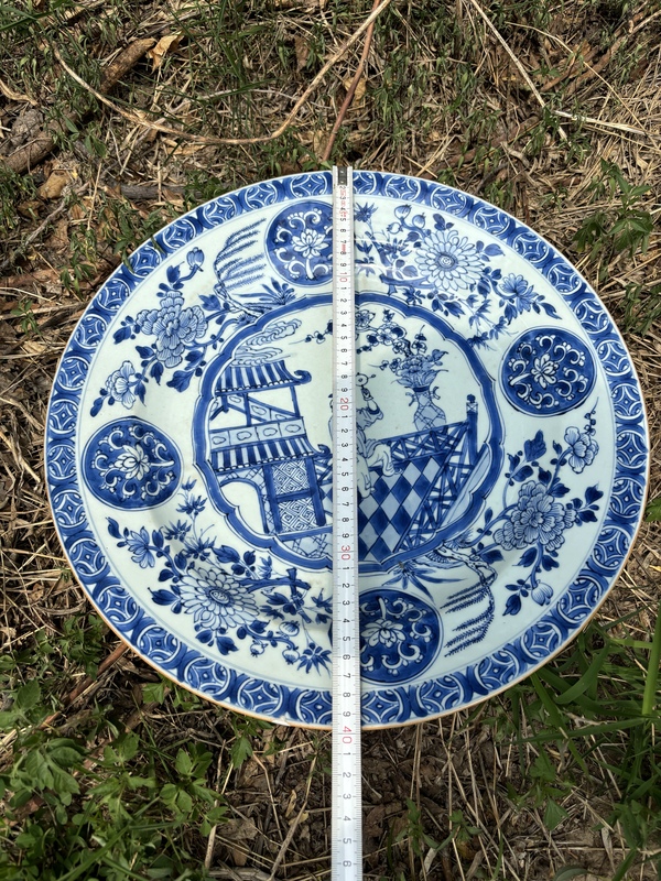 古玩陶瓷清康熙青花庭院嬰戲圖大盤拍賣，當(dāng)前價格8500元