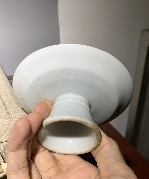 古玩陶瓷清代德化窯高足供盤拍賣，當前價格600元