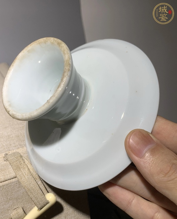 古玩陶瓷清代德化窯高足供盤(pán)真品鑒賞圖