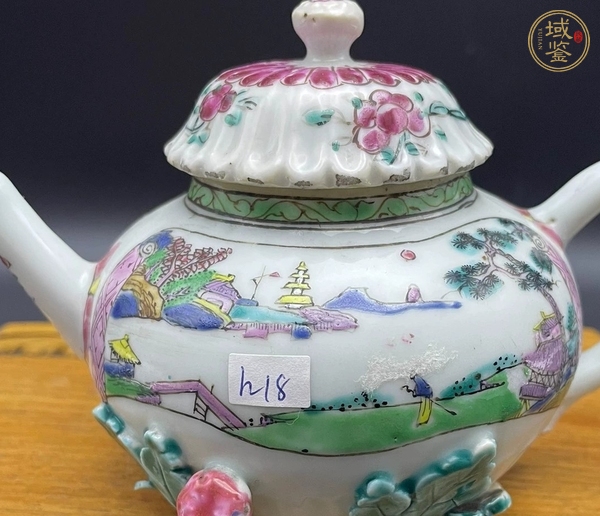 古玩陶瓷清雍正 粉彩山水紋執(zhí)壺真品鑒賞圖