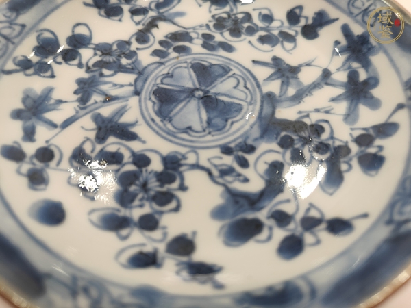 古玩陶瓷竹梅紋盤真品鑒賞圖