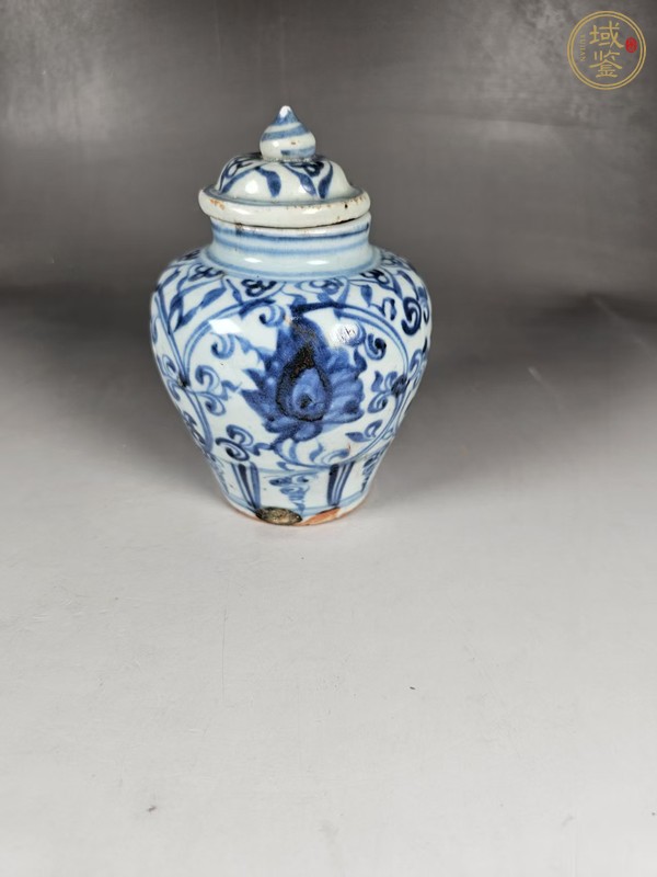 古玩陶瓷青花花卉紋蓋罐真品鑒賞圖