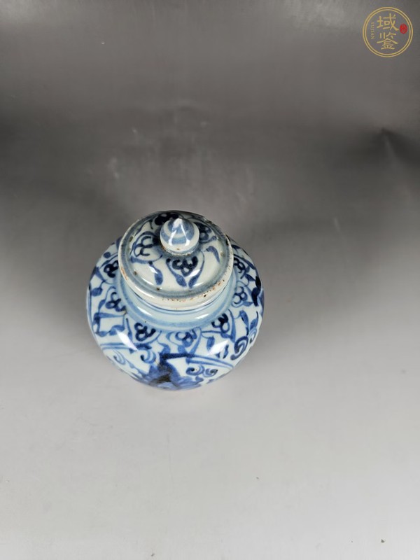 古玩陶瓷青花花卉紋蓋罐真品鑒賞圖