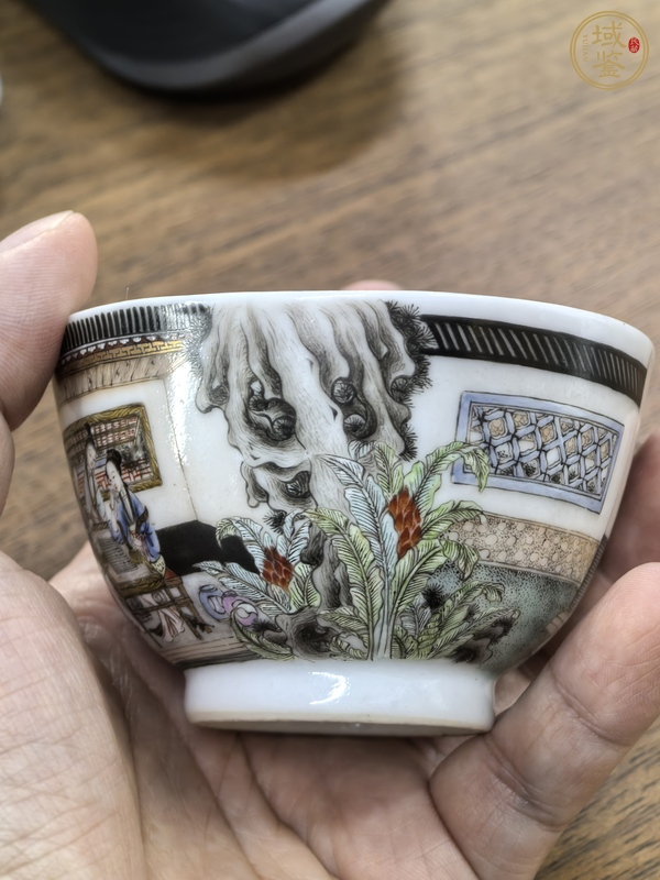 古玩陶瓷粉彩仕女人物茶杯真品鑒賞圖