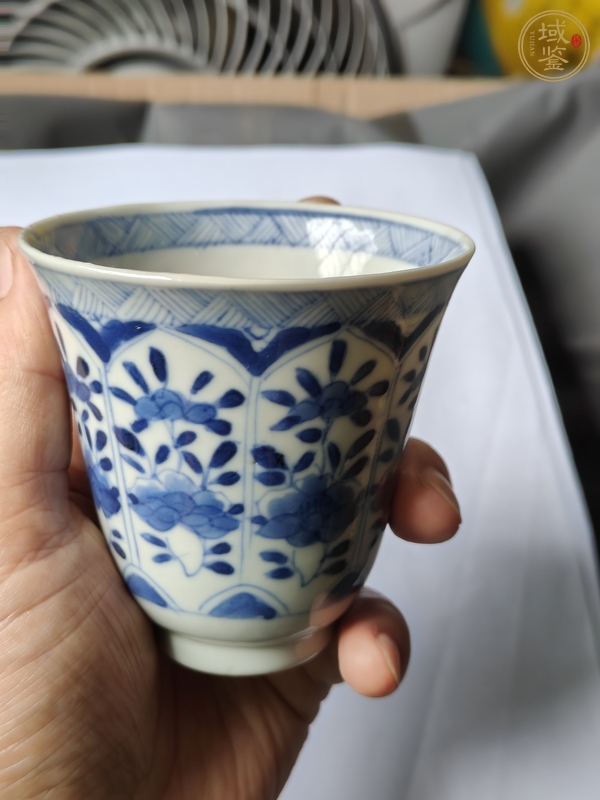 古玩陶瓷青花杯真品鑒賞圖