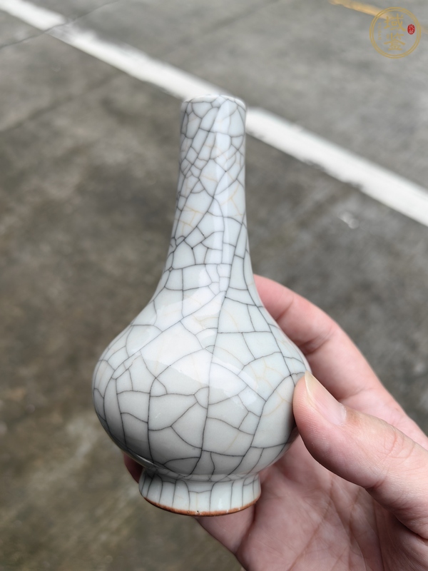 古玩哥釉錐把瓶真品鑒賞圖
