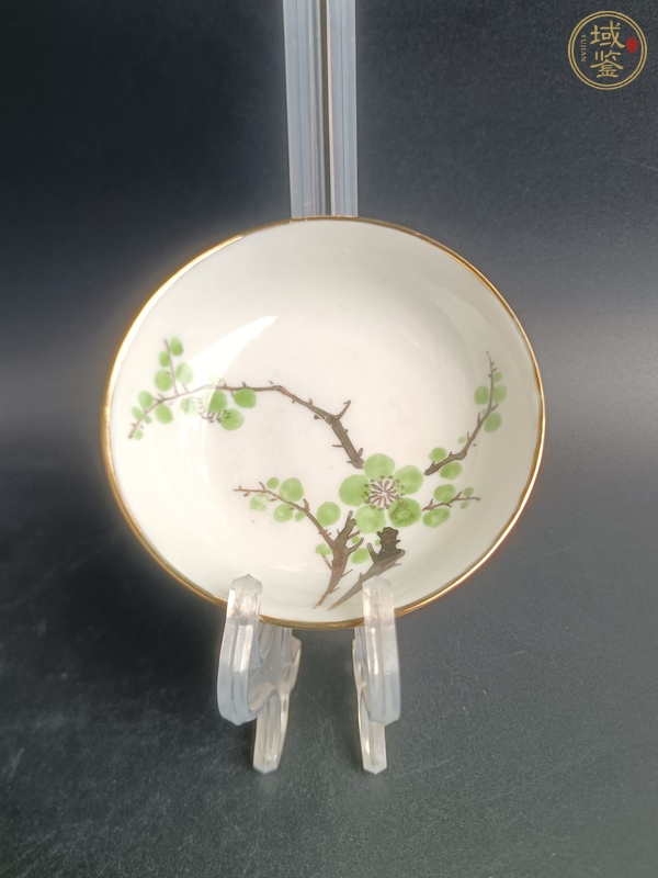 古玩陶瓷粉彩梅花盤真品鑒賞圖