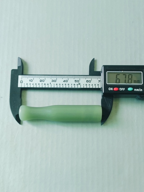 古玩玉器老料器煙嘴拍賣(mài)，當(dāng)前價(jià)格99元