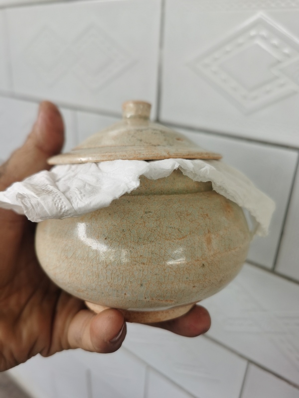 古玩陶瓷青白釉蓋罐拍賣,當(dāng)前價格1800元