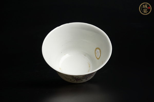 古玩陶瓷民國(guó)·粉彩八吉祥紋碗真品鑒賞圖