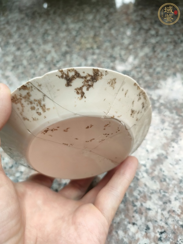 古玩陶瓷定窯白釉葵口洗真品鑒賞圖