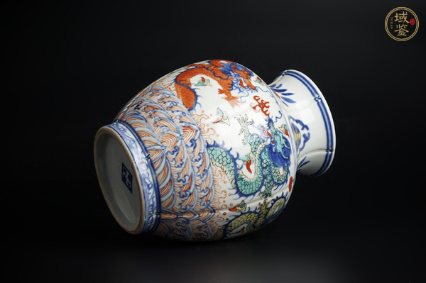 古玩陶瓷清晚期·青花五彩海水江崖云龍紋罐真品鑒賞圖