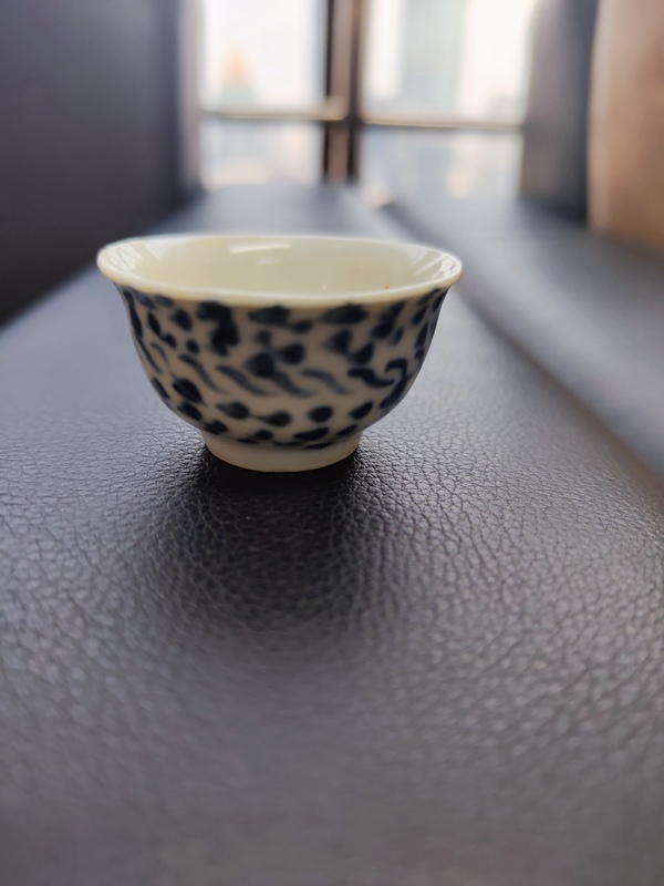 古玩陶瓷青花杯拍賣，當(dāng)前價(jià)格800元