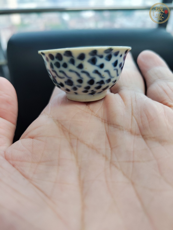 古玩陶瓷青花杯真品鑒賞圖