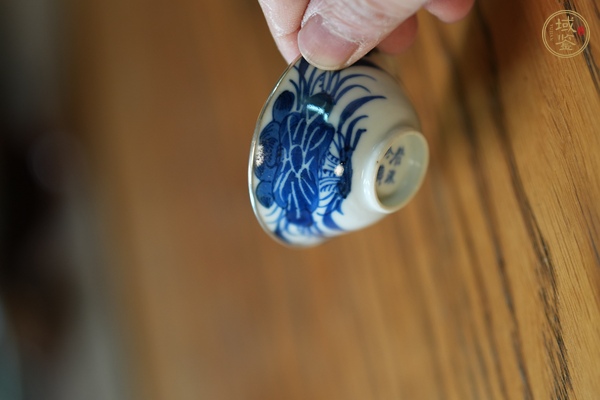 古玩陶瓷青花花卉紋杯，模糊，偏老真品鑒賞圖