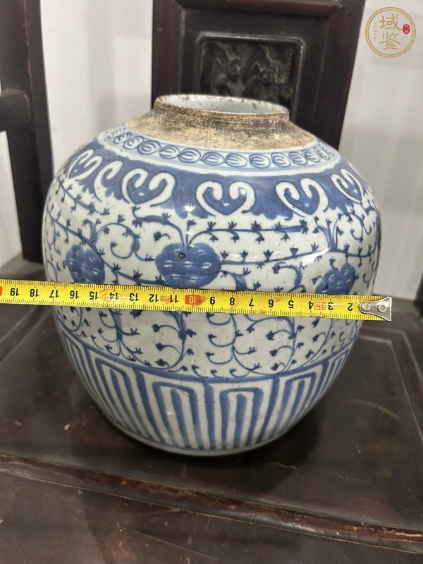 古玩陶瓷青花纏枝花卉紋蓋罐真品鑒賞圖