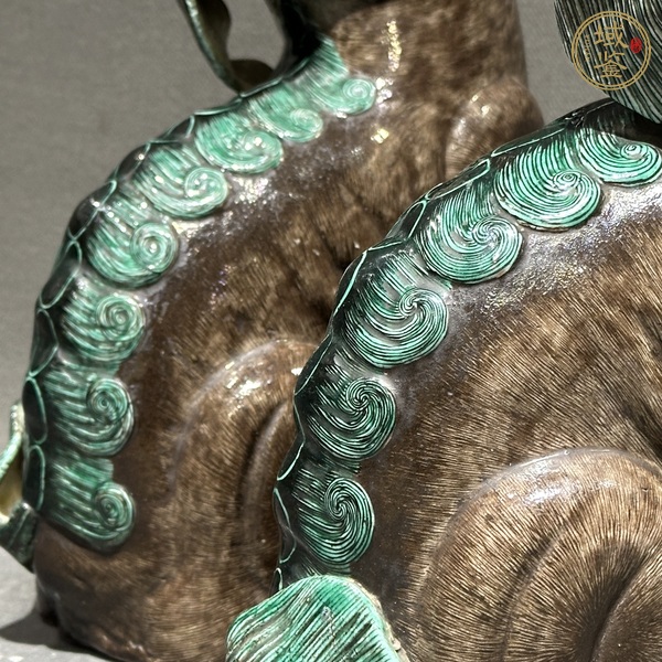 古玩陶瓷 瑞獸塑像真品鑒賞圖