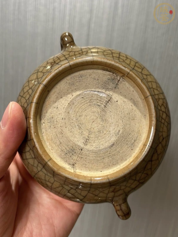 古玩陶瓷黃哥釉香爐真品鑒賞圖