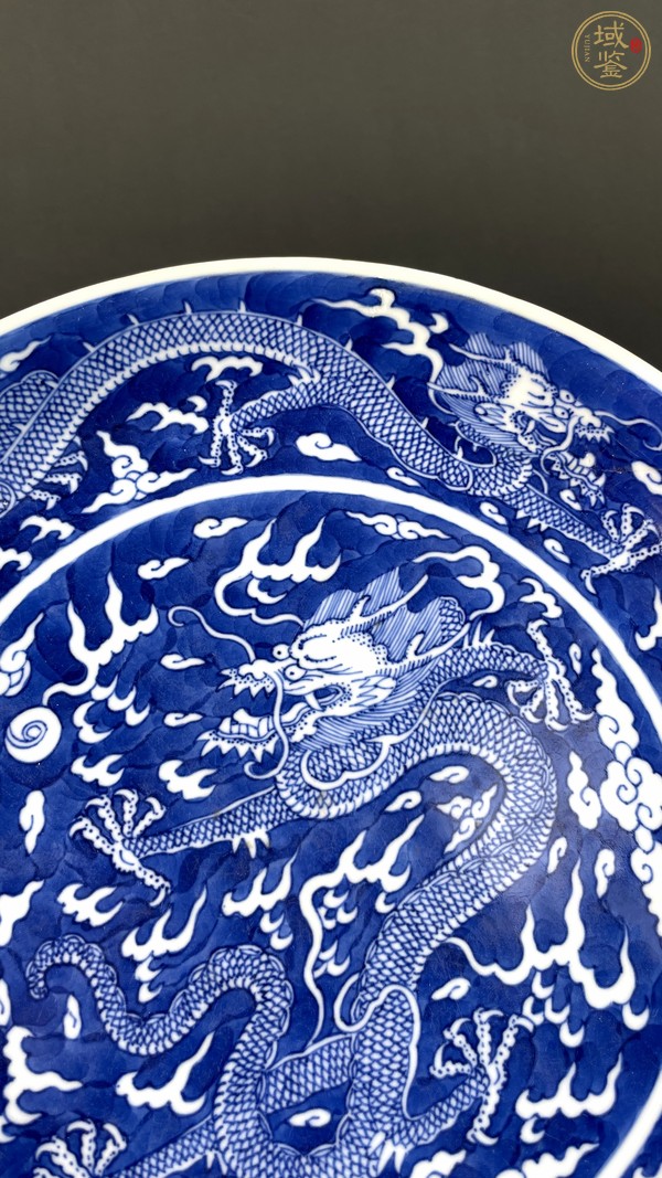 古玩陶瓷乾隆官窯龍紋盤真品鑒賞圖