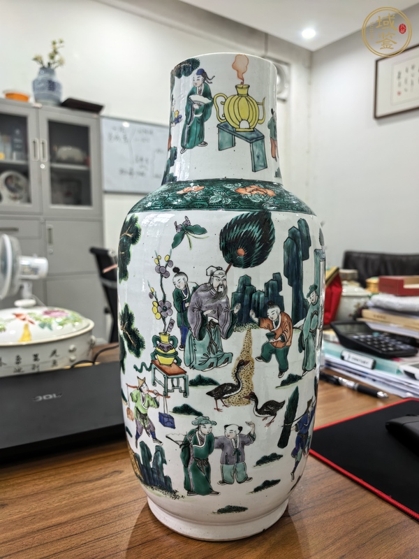 古玩陶瓷人物紋五彩瓶真品鑒賞圖