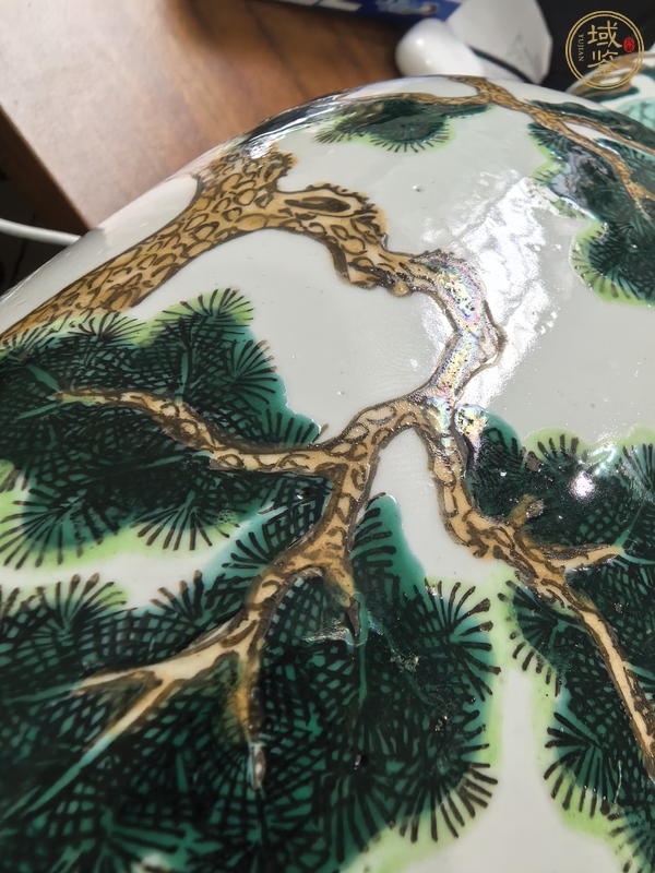 古玩陶瓷人物紋五彩瓶真品鑒賞圖