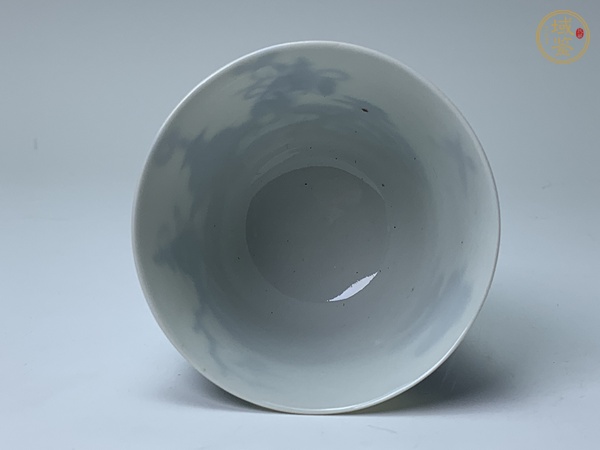古玩陶瓷蓋碗真品鑒賞圖
