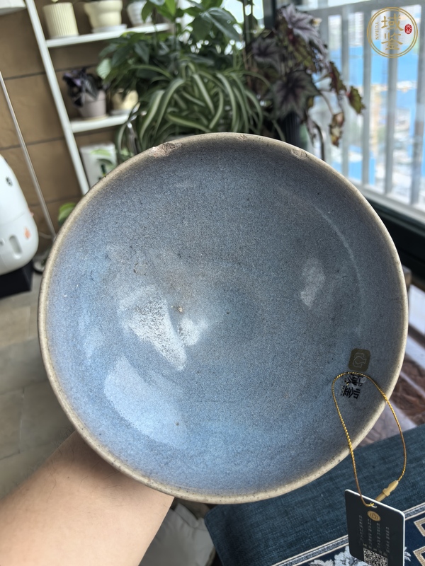 古玩陶瓷鈞窯天藍釉大碗真品鑒賞圖