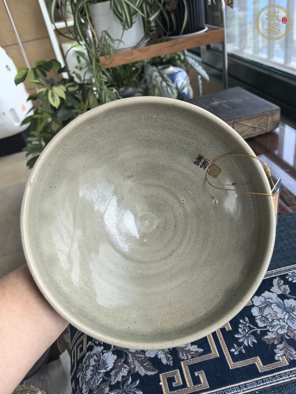 古玩陶瓷耀州窯青釉大碗真品鑒賞圖