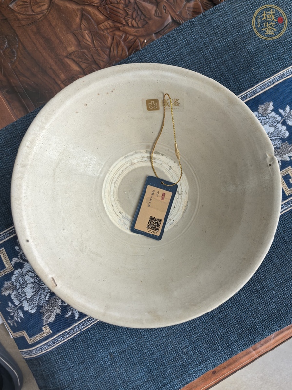 古玩陶瓷白釉斗笠碗真品鑒賞圖