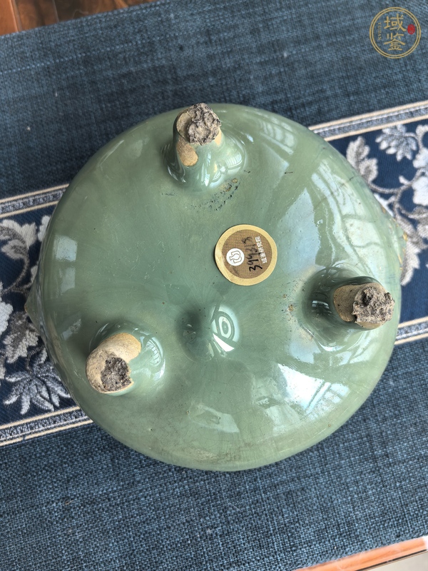 古玩陶瓷綠釉獅耳爐真品鑒賞圖