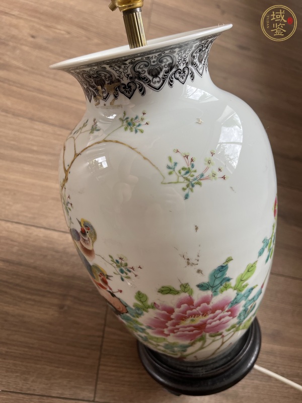 古玩陶瓷花鳥紋粉彩瓶真品鑒賞圖