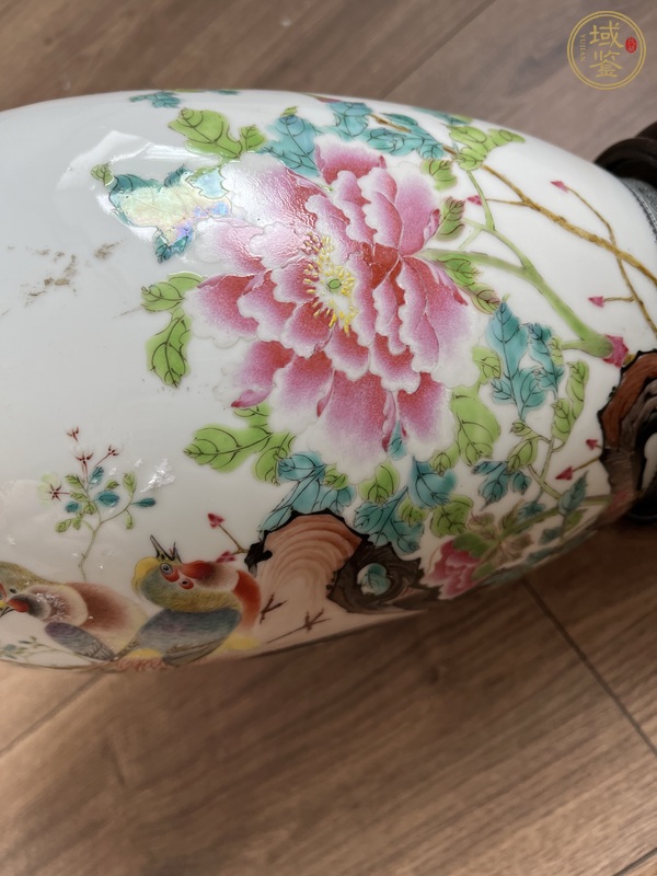 古玩陶瓷花鳥紋粉彩瓶真品鑒賞圖
