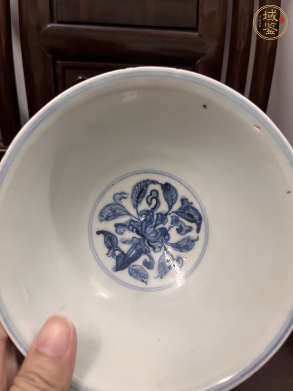 古玩陶瓷明成化青花碗真品鑒賞圖
