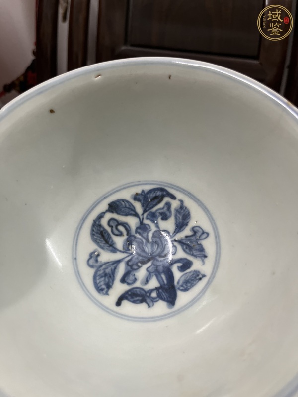 古玩陶瓷明成化青花碗真品鑒賞圖