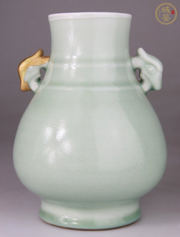 古玩陶瓷青釉尊真品鑒賞圖