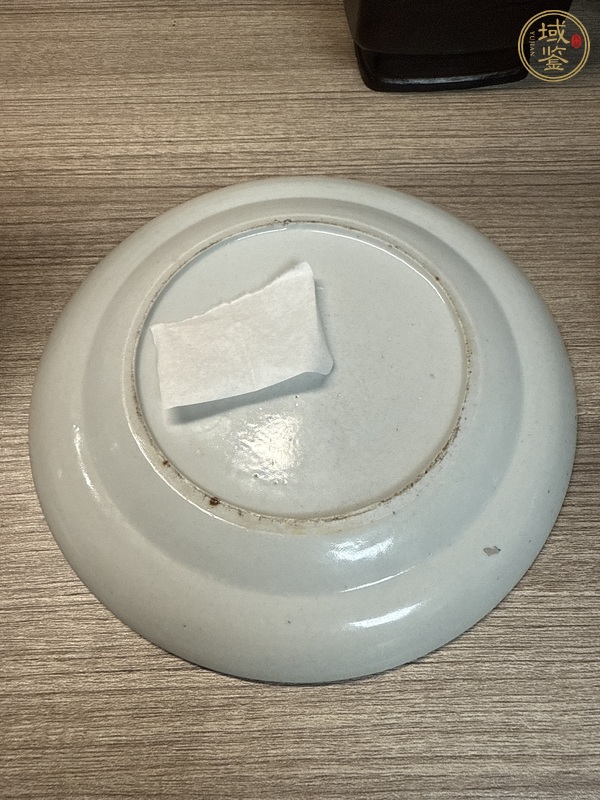 古玩陶瓷粉彩龍紋盤真品鑒賞圖