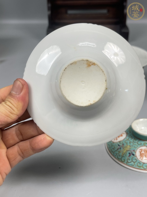 古玩陶瓷松石綠粉彩萬壽無疆蓋碗真品鑒賞圖