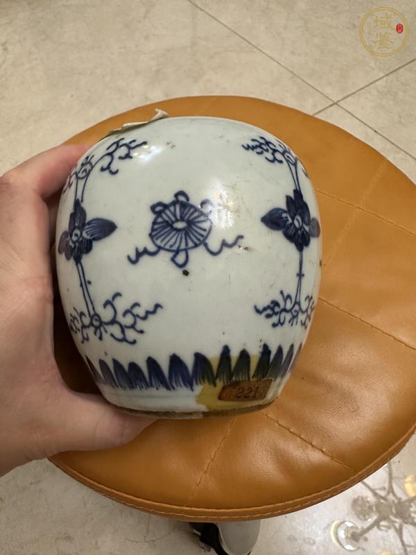 古玩陶瓷青花花間八寶紋罐真品鑒賞圖