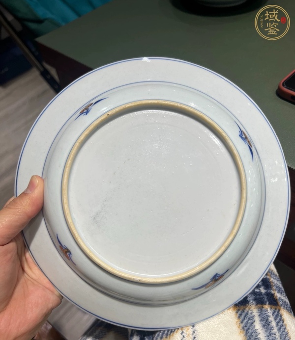 古玩陶瓷花卉紋盤真品鑒賞圖