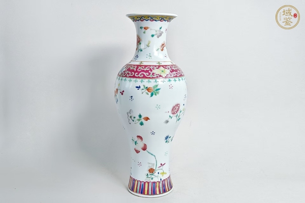 古玩陶瓷粉彩花卉紋觀音瓶真品鑒賞圖