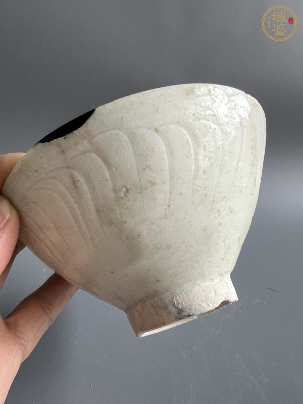 古玩陶瓷青白釉刻劃花斗笠盞真品鑒賞圖