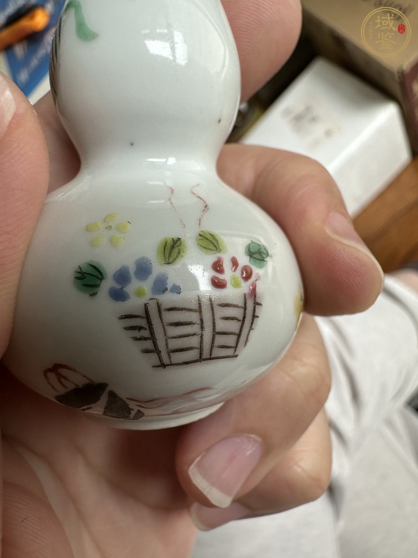 古玩陶瓷粉彩葫蘆瓶真品鑒賞圖