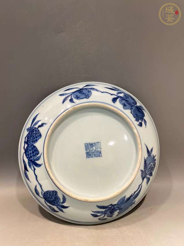 古玩陶瓷青花盤真品鑒賞圖