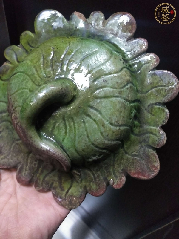 古玩陶瓷綠釉荷葉蓋真品鑒賞圖