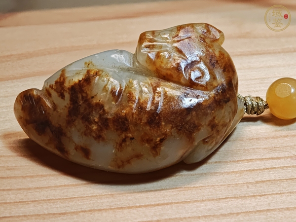 古玩玉器和田玉雕瑞獸掛件真品鑒賞圖