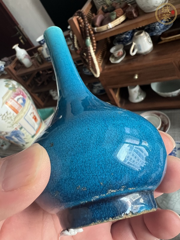 古玩陶瓷清晚期孔雀藍(lán)釉錐把瓶真品鑒賞圖