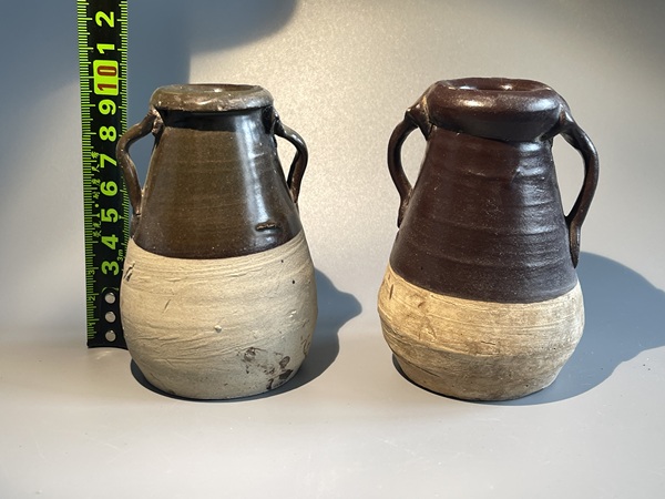 古玩陶瓷醬釉雙耳瓶拍賣，當前價格210元