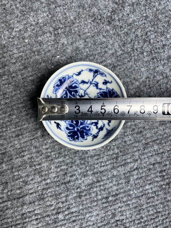 古玩陶瓷青花西番蓮小煙碟拍賣，當(dāng)前價格688元