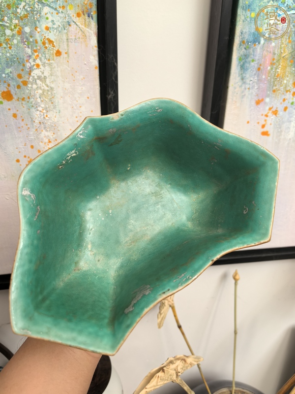 古玩陶瓷粉彩人物故事紋角碗真品鑒賞圖