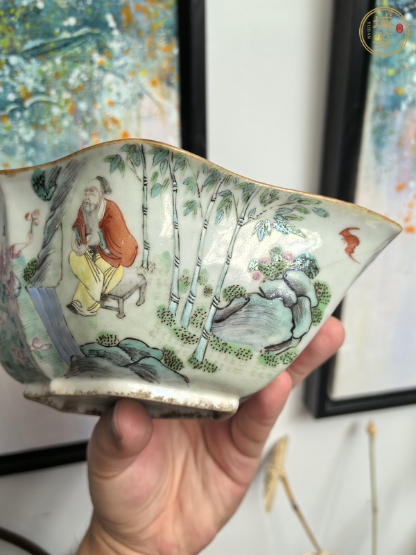 古玩陶瓷粉彩人物故事紋角碗真品鑒賞圖